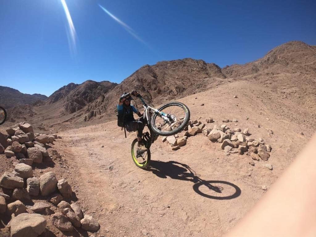 Hostel Sebaii Camp السباعى كامب شاطئ الترابين بجوار ويت بالس Nuweiba` Zewnętrze zdjęcie