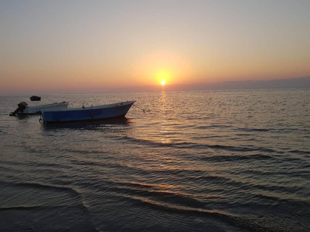 Hostel Sebaii Camp السباعى كامب شاطئ الترابين بجوار ويت بالس Nuweiba` Zewnętrze zdjęcie